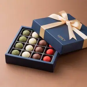 chocolate-gift-boxes-seventhcubespacking