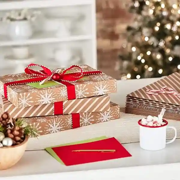 custom-printed-clothing-gift-boxes