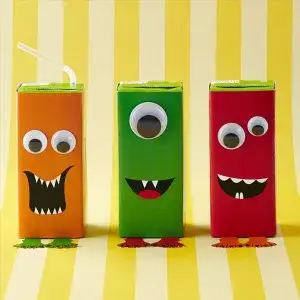 halloween-juice-boxes-seventhcubespacking