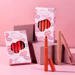 lip-liner-boxes
