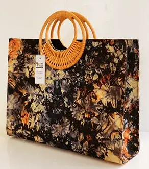 customized-wooden-handle-bag